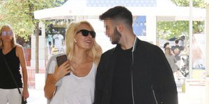 Άγγελος Λάτσιος: Η αδημοσίευτη οικογενειακή φωτογραφία και οι τρυφερές ευχές στην μητέρα του, Eλένη Μενεγάκη