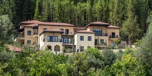 Το Euphoria Retreat