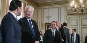 Γεωργιάδης, Πικραμμένος, Σταϊκούρας