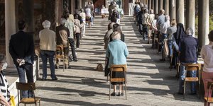 ηλικιωμενοι πλατη 