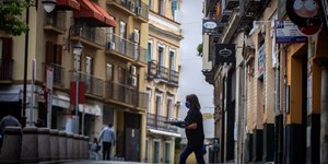 Σερβιτόρα στην Ισπανία