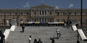 σκαλια βουλη