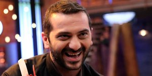 Ο Λεωνίδας Κουτσόπουλος απολαμβάνει την παρέα του γιου του