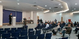 Νοτης Μηταρακης μιλαει