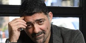 O Mιχάλης Ιατρόπουλος έγινε παππούς στα 56 - Η πρώτη φώτο με τη νεογέννητη εγγονή του