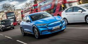 Ηλεκτρική Ford Mustang: 119 χιλιόμετρα με 10 λεπτά φόρτισης