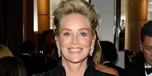 Η Σάρον Στόουν σε δημόσια εμφάνιση 