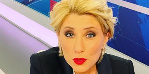 Σία Κοσιώνη: Έχει γενέθλια και αποκαλύπτει την ηλικία της! Η φωτογραφία που της τράβηξε ο γιος της