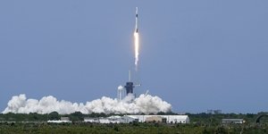 H ιστορική εκτόξευση της επανδρωμένης αποστολής προς τον Διεθνή Διαστημικό Σταθμό