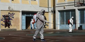 απολυμανση σε προαυλιο