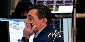 Απογοητευμένος χρηματιστής στο Χρηματιστήριο της Νέας Υόρκης