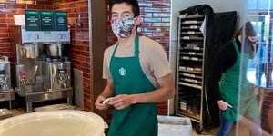 Ο μπαρίστα των starbucks Λένιν Γκουτιέρες