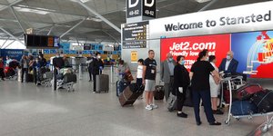 Καραντίνα 14 ημερών για τους ταξιδιώτες