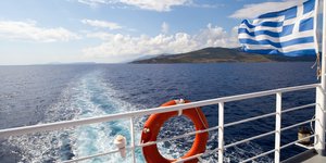 κατάστρωμα σημαια