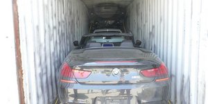 Κλεμμένα αυτοκίνητα σε κοντέινερ