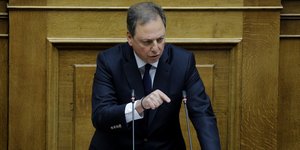 Ο Σπήλιος Λιβανός στη Βουλή