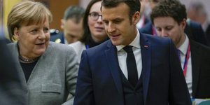 Ανγκελα Μερκελ, Εμανουέλ Μακρόν