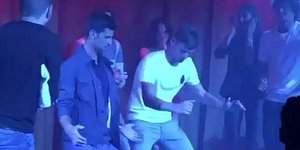 Ο Νόβακ Τζόκοβιτς σε πάρτι με συμπαίκτες του την Κυριακή