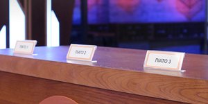 Ο πάγκος του MasterChef 4 αναμένει τα πιάτα αντιγραφείς των τριών υποψηφίων προς αποχώρηση