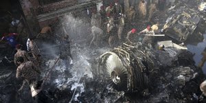 Πακιστάν συντριβή αεροπλάνου