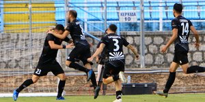 Οι παίκτες του Πανιωνίου πανηγυρίζουν