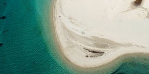 Η παραλία «Μεγάλη Άμμος» στην Εύβοια