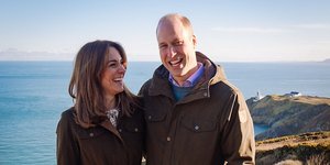 Πρίγκιπας Ουίλιαμ και Κέιτ Μίντλετον χαμογελούν