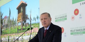 Ο Τούρκος πρόεδρος Ρετζέπ Ταγίπ Ερντογάν σε ομιλία του στην Τουρκία