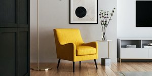 σαλόνι με πολυθρόνα και κάδρα