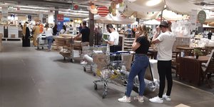 στη σειρα με καροτσακια