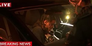 Αστυνομικοί χρησιμοποιούν τίζερ σε οδηγό στις ΗΠΑ