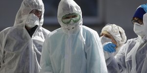 γιατροι στολη 