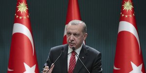 Ο Τούρκος πρόεδρος Ρετζέπ Ταγίπ Ερντογάν σε ομιλία του στην Τουρκία