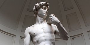  Ο Δαβίδ, το περίφημο άγαλμα του Μιχαήλ Αγγελου