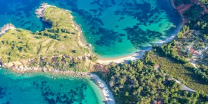 Αλόνηησος παραλία Κοκκινόκαστρο