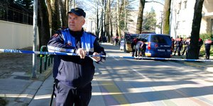 Αλβανία: Διαψεύδουν οι μάρτυρες του Ιεχωβά ότι οι γυναίκες που βρέθηκαν νεκρές σε διαμέρισμα των Τιράνων ανήκαν στην αίρεσή τους