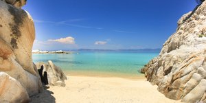 αμμος βραχια θαλασσα 