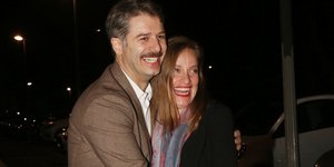 Αλέξανδρος Μπουρδούμης και Λένα Δροσάκη αγκαλιά