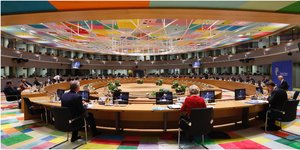 Σύνοδος Κορυφής: Η συμβιβαστική πρόταση Μισέλ για Ταμείο Ανάκαμψης-προϋπολογισμό