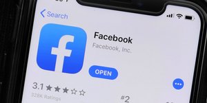Μποϊκοτάζ στο facebook από μεγάλες εταιρείες