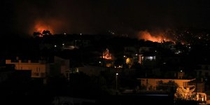 Φωτιά στις Κεχριές, βράδυ