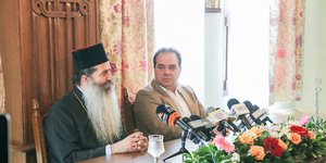 Σεβασμιώτατος Μητροπολίτης Φθιώτιδος κ. Συμεών και ο Διευθυντής της Αποστολής κ. Κ. Δήμτσας