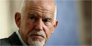 Ο Γιώργος Παπανδρέου στην συνεδρίαση της ΚΟ του ΚΙΝΑΛ