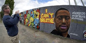 Τζορτζ Φλόιντ γκράφιτι