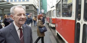 Μίλος Γιακές