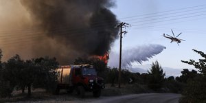 καιρός φωτιά στις Κεχριές Κορινθίας