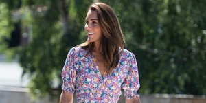 Η Κέιτ Μίντλετον με φόρεμα