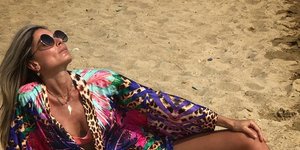 Η Κατερίνα Λάσπα στην παραλία