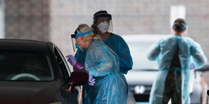 Κορωνοϊός δειγματοληψία εξέταση