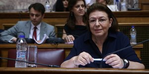 Η Λίνα Μενδώνη